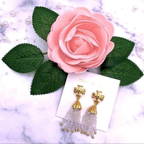NWOT Tory Burch Gold Roxanne, White Beaded Dangle Stud Earings - Picture 4 of 9